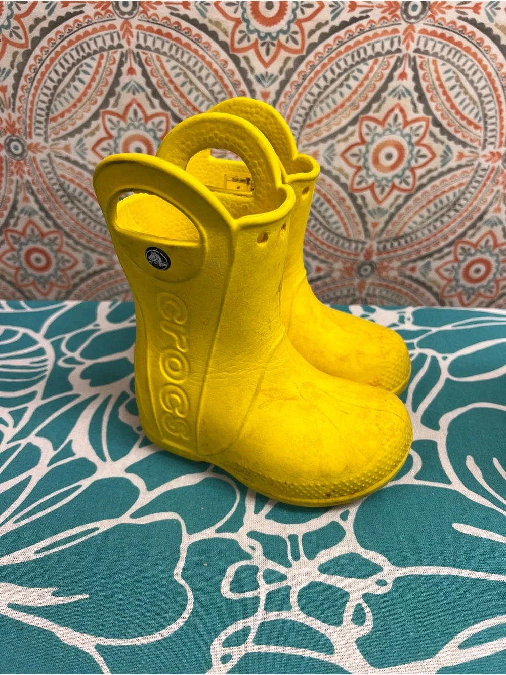 Yellow Croc Rain Boots Size toddler 7